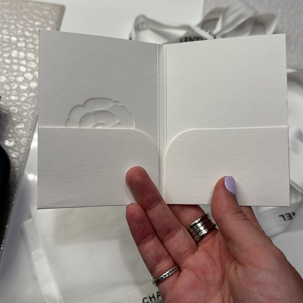 Authentic Chanel Packaging - Picture 6 of 8